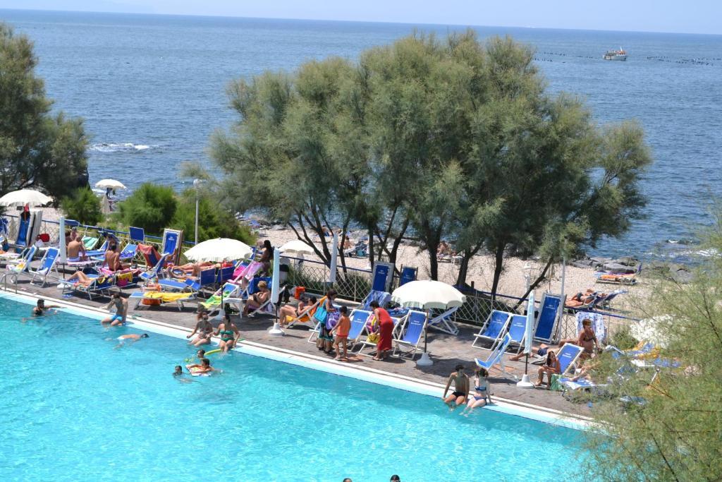 Hotel Puntaquattroventi Ercolano Exteriér fotografie
